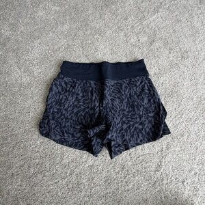 Athleta Trekkie north Women's Shorts